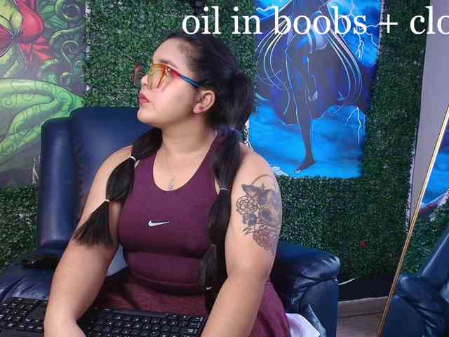 Mikaela-Joness webcam