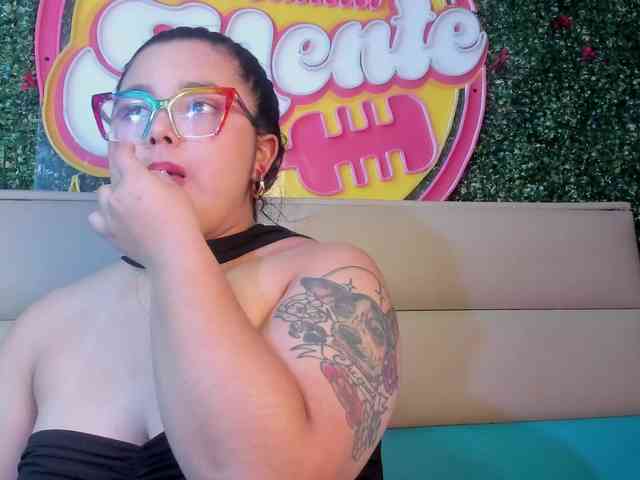 Mikaela-Joness webcam