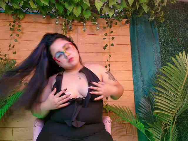 Mikaela-Joness webcam