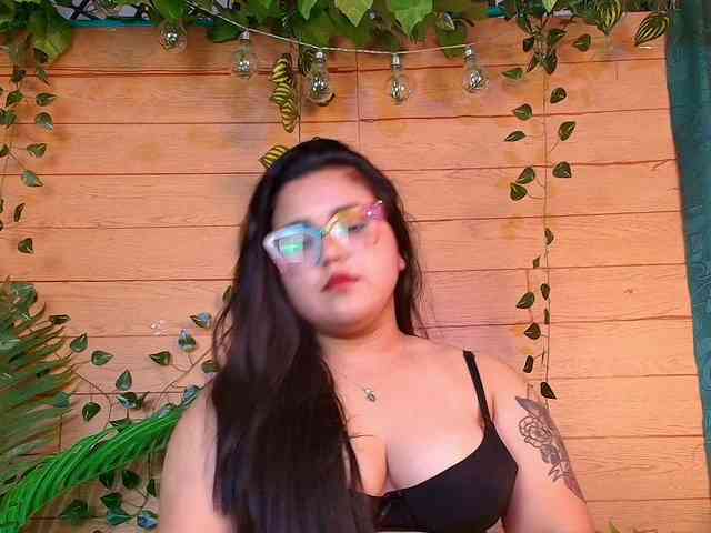 Mikaela-Joness webcam