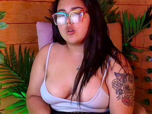 Mikaela-Joness Mikaela-Joness