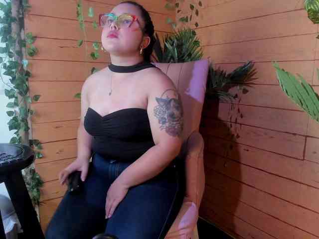 Mikaela-Joness webcam