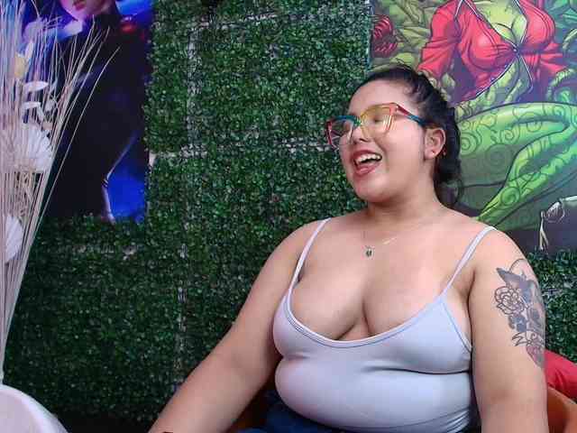 Mikaela-Joness webcam