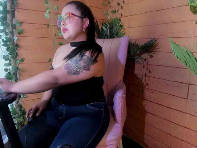 Mikaela-Joness webcam