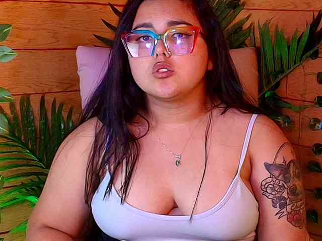 Mikaela-Joness webcam