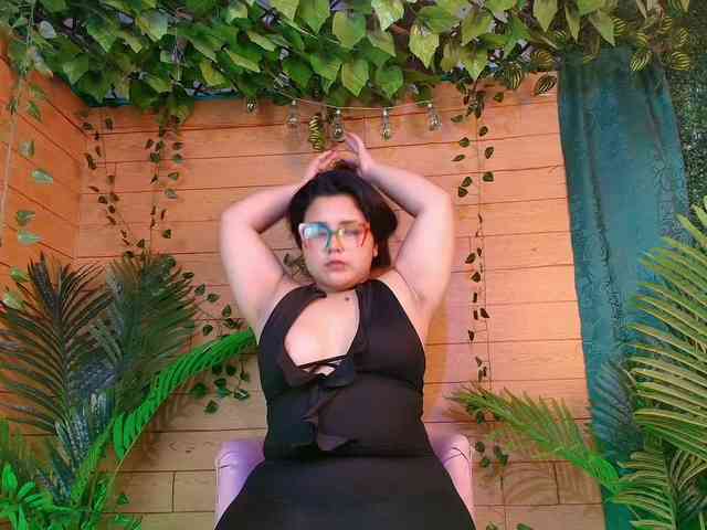 Mikaela-Joness webcam