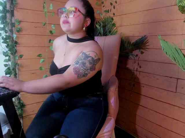 Mikaela-Joness webcam