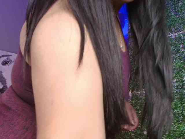 Mikaela-Joness webcam