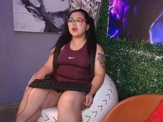 Mikaela-Joness webcam