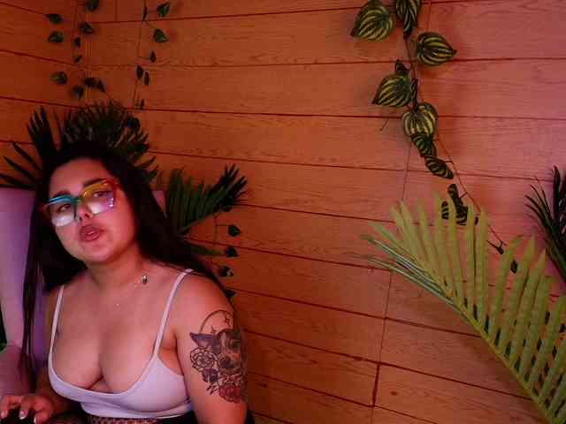 Mikaela-Joness webcam