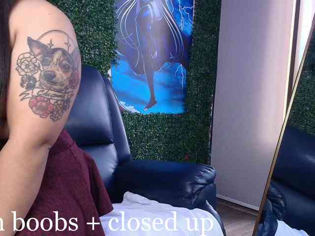 Mikaela-Joness webcam