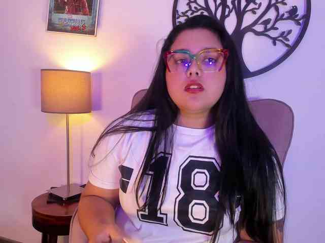 Mikaela-Joness webcam