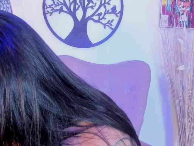 Mikaela-Joness webcam