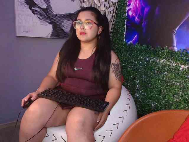 Mikaela-Joness webcam