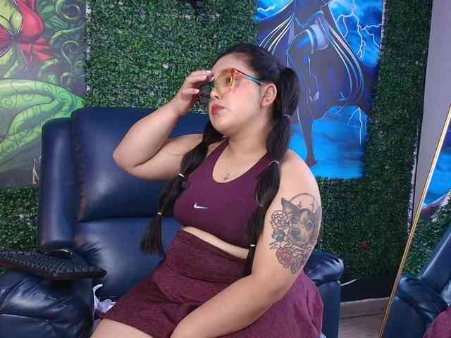 Mikaela-Joness webcam