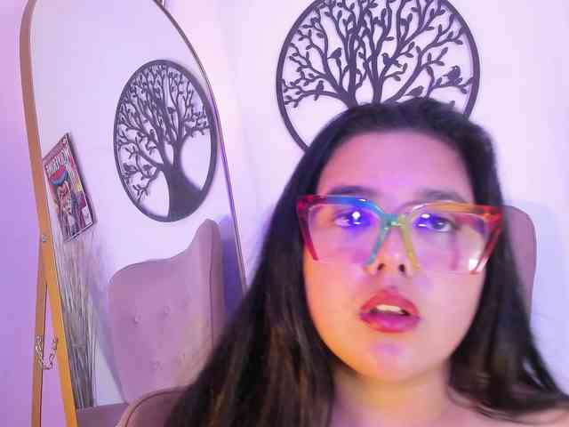 Mikaela-Joness webcam