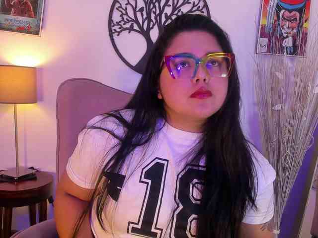 Mikaela-Joness webcam