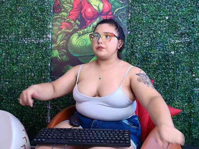 Mikaela-Joness webcam