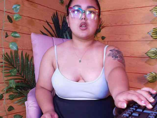 Mikaela-Joness webcam