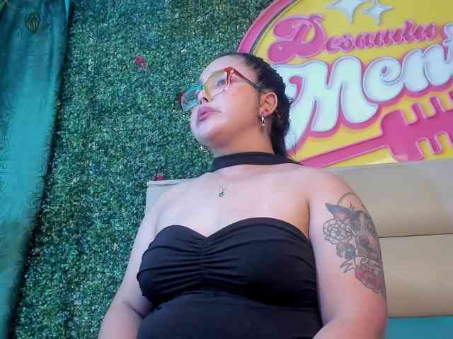 Mikaela-Joness webcam