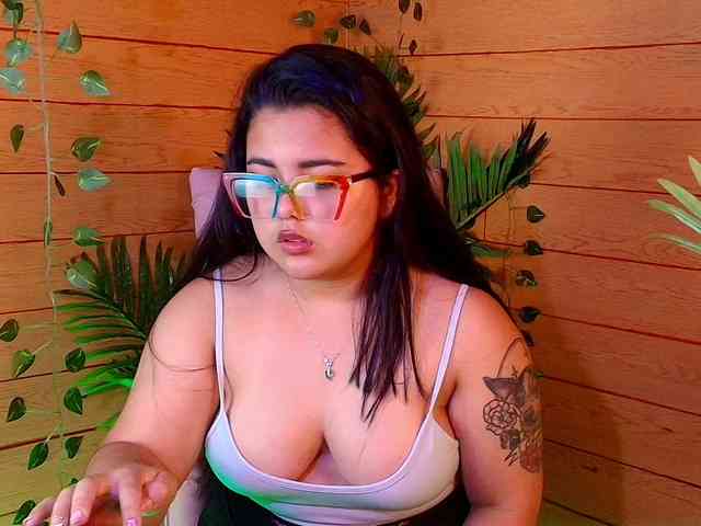 Mikaela-Joness webcam