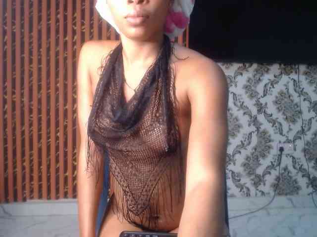 Nastiecumlover webcam