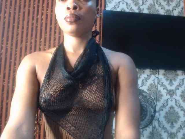 Nastiecumlover webcam