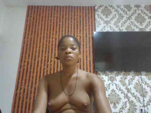 Nastiecumlover webcam