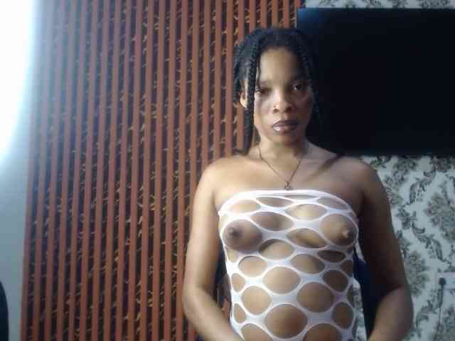 Nastiecumlover webcam