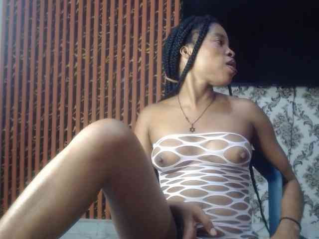 Nastiecumlover webcam