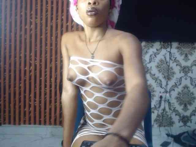 Nastiecumlover webcam