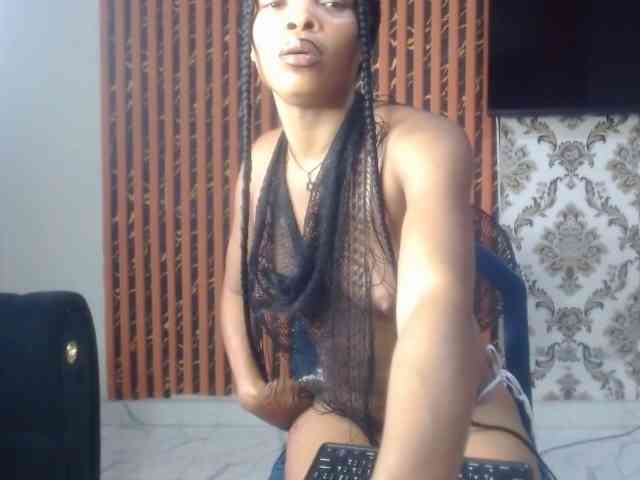 Nastiecumlover webcam