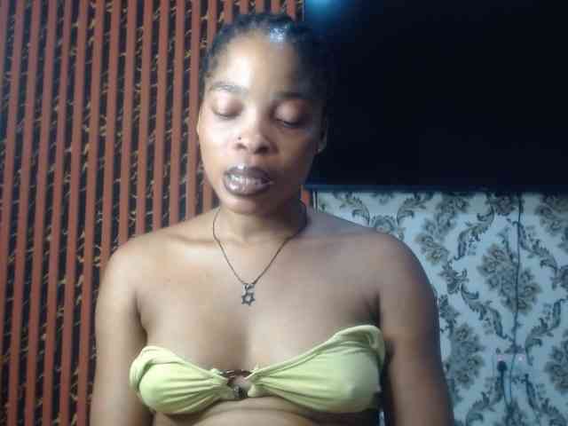 Nastiecumlover webcam