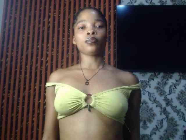 Nastiecumlover webcam