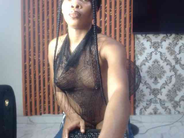 Nastiecumlover webcam