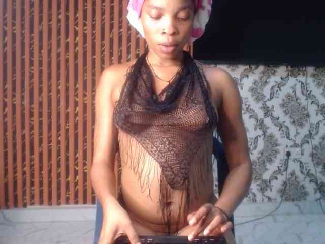 Nastiecumlover webcam