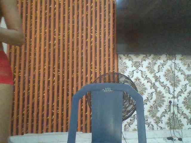 Nastiecumlover webcam