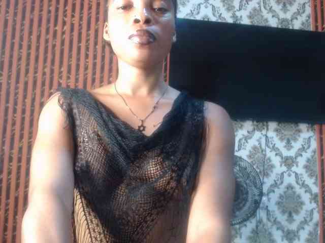 Nastiecumlover webcam