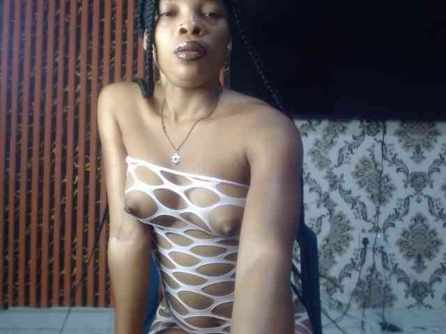 Nastiecumlover webcam