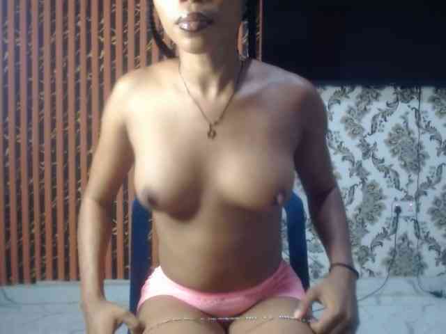 Nastiecumlover webcam