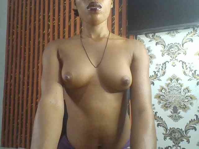 Nastiecumlover webcam