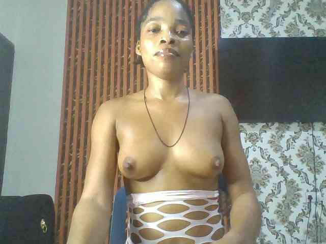 Nastiecumlover webcam