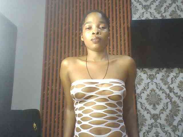 Nastiecumlover webcam