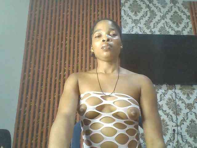 Nastiecumlover webcam