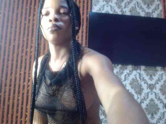 Nastiecumlover webcam