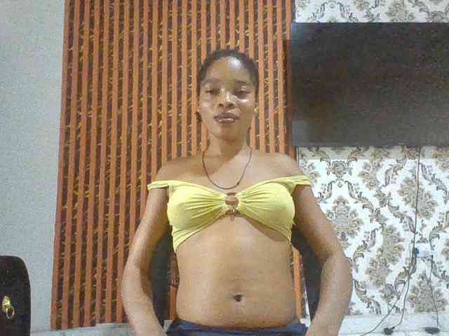 Nastiecumlover webcam