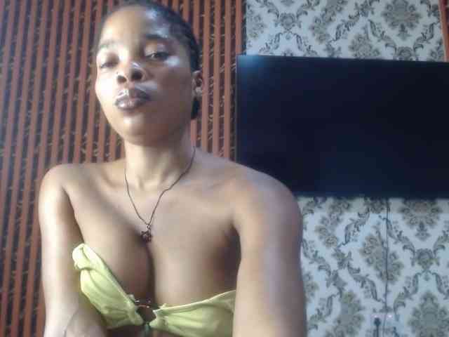 Nastiecumlover webcam