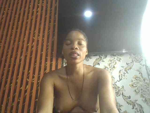 Nastiecumlover webcam