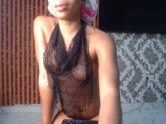 Nastiecumlover webcam