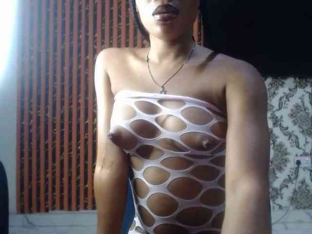 Nastiecumlover webcam